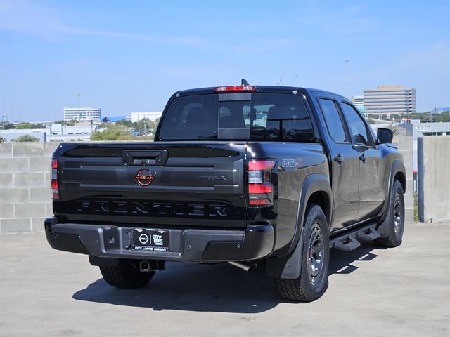 2026 Nissan Frontier Crew Cab PRO-X photo 3