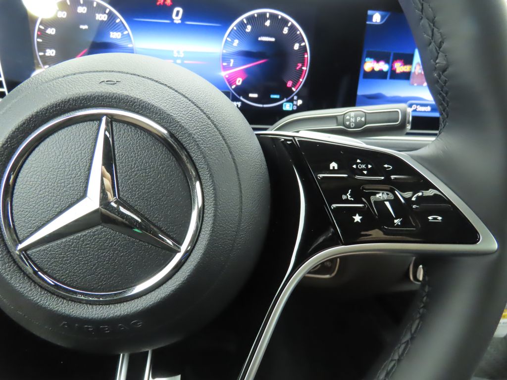 2025 Mercedes Benz GLE 350 4MATIC photo 9