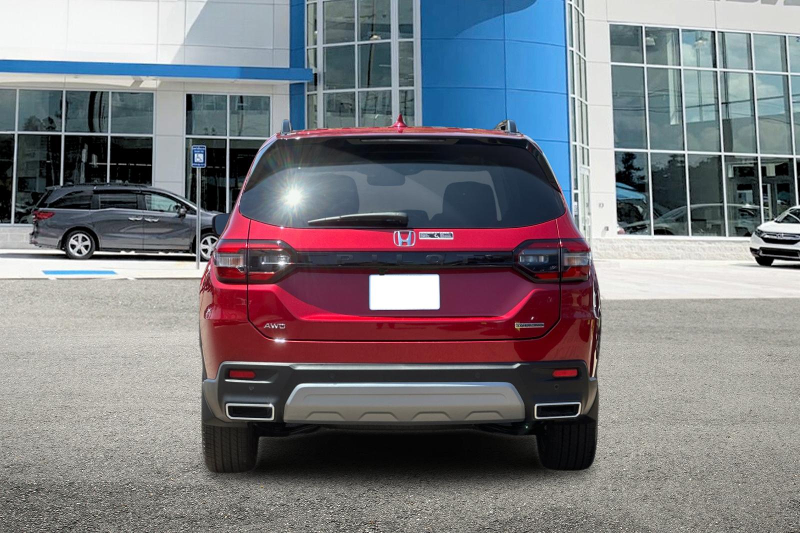 2025 Honda Pilot Touring photo 4