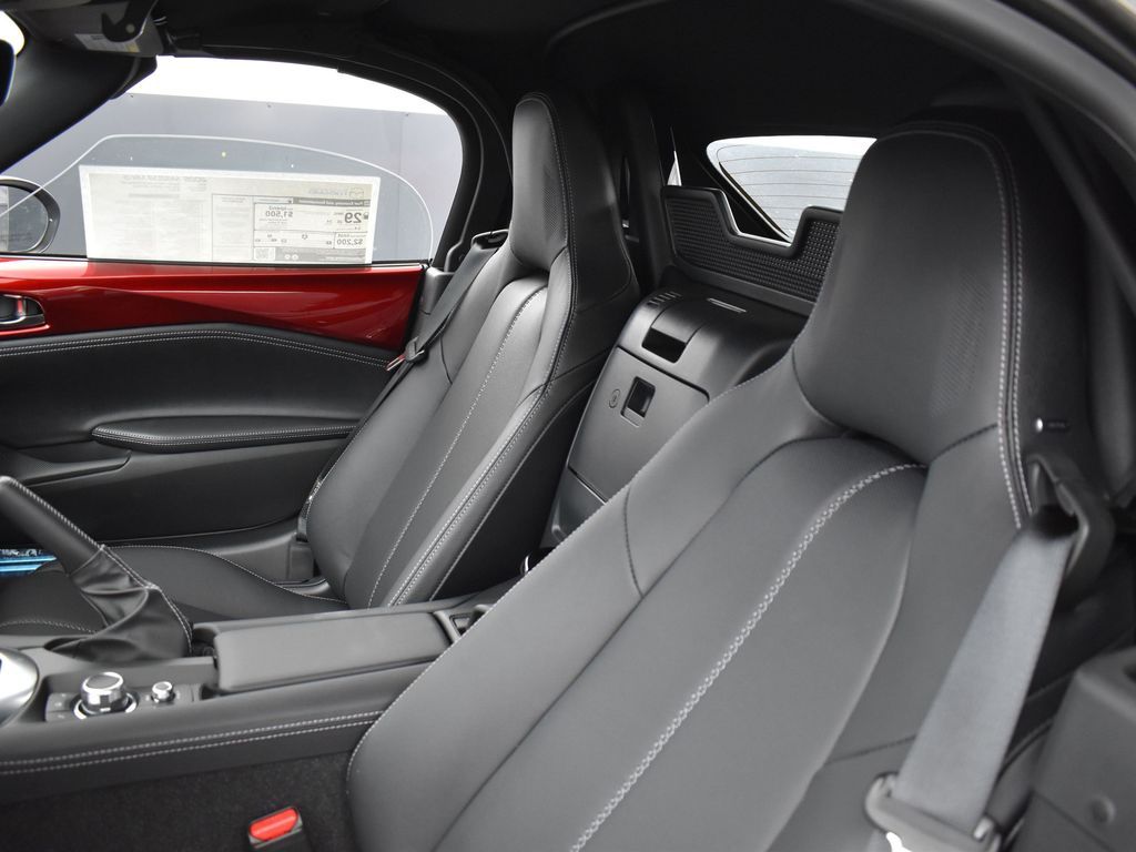 2025 Mazda MX-5 Miata Miata Grand Touring photo 11
