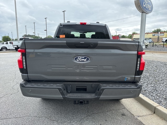 2025 Ford F-150 Lightning photo 9