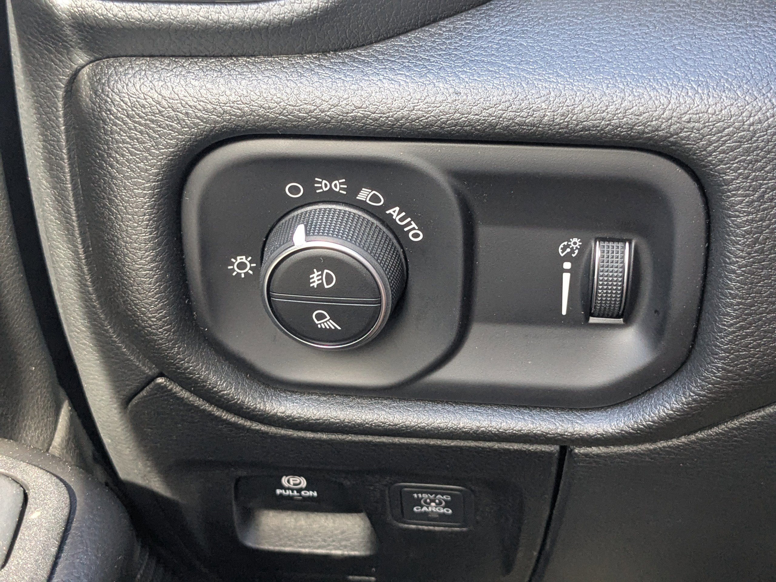 2026 Ram 1500 Warlock photo 23