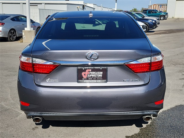 2013 Lexus ES 350 photo 2