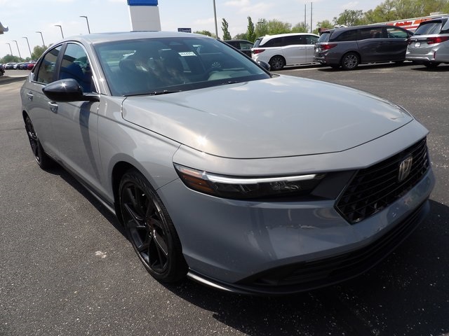 2025 Honda Accord Hybrid Sport's photo