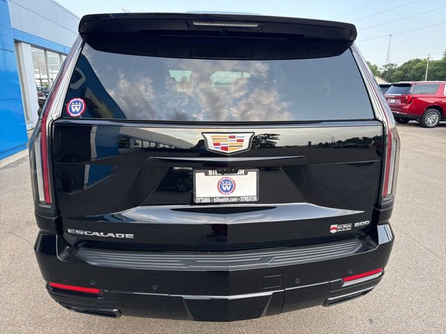2025 Cadillac Escalade Sport photo 4