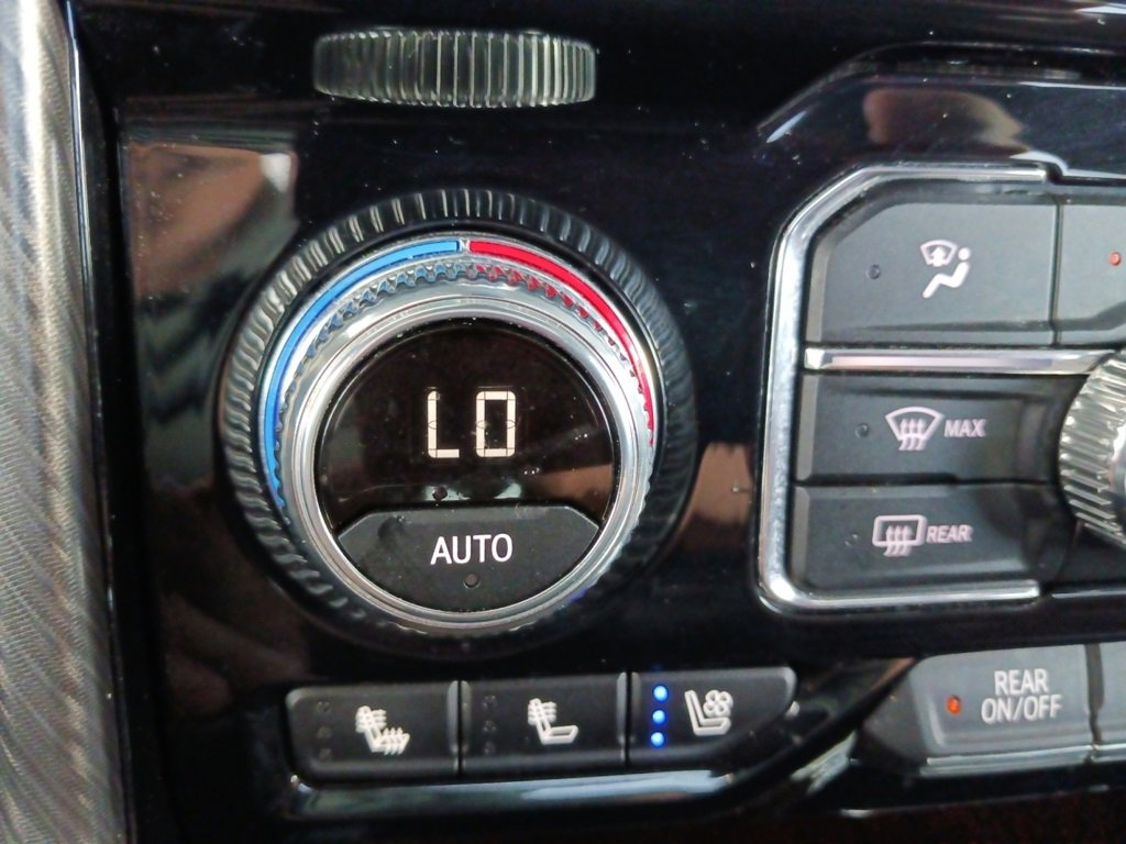 2024 Gmc Yukon Denali Ultimate photo 26