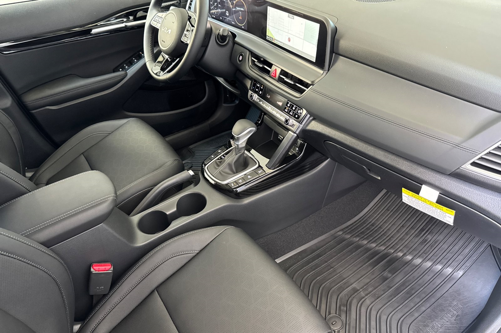 2026 Kia Seltos EX photo 12
