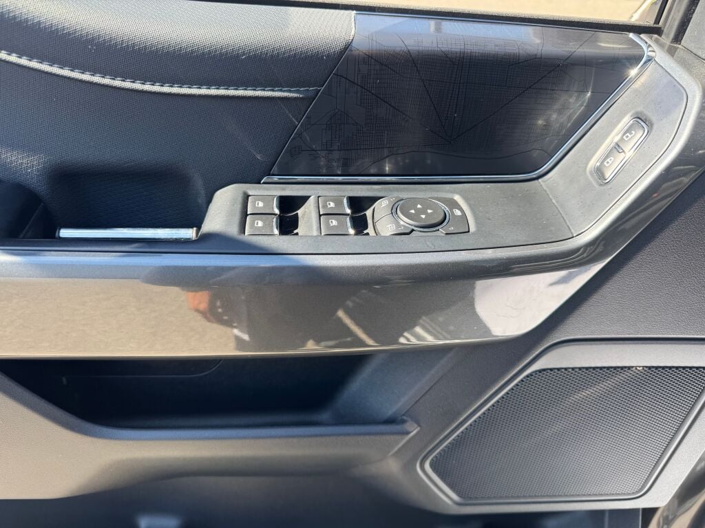 2022 Ford F-150 XLT photo 10