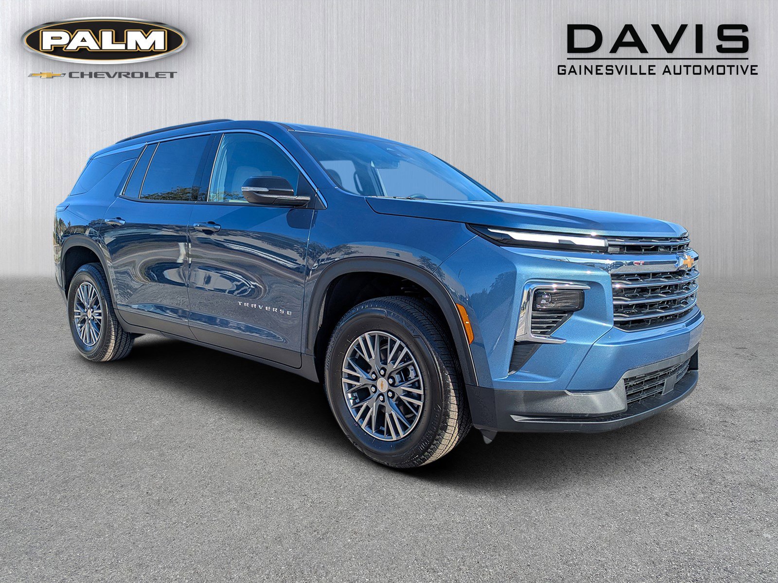 2026 Chevrolet Traverse LT's photo