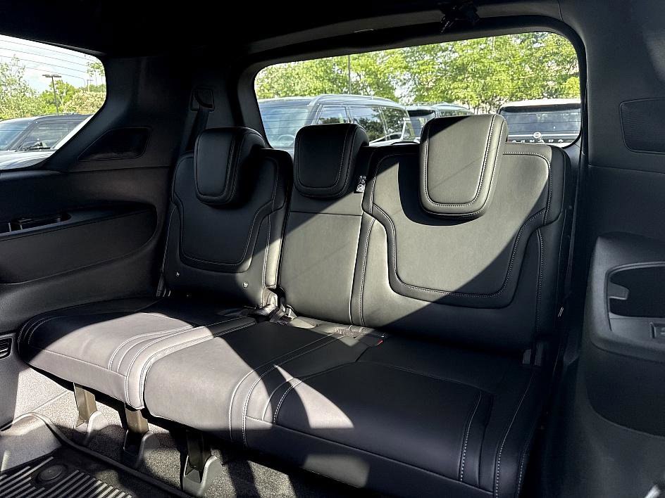 2025 Nissan Armada photo 10