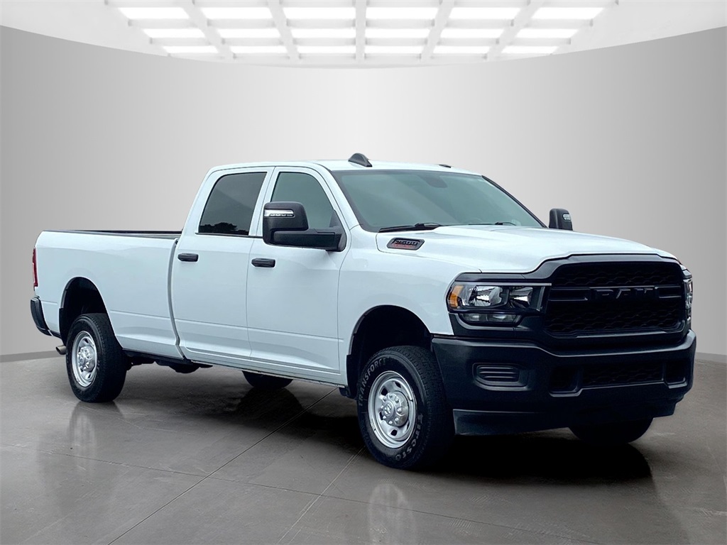2024 Ram 2500 Tradesman photo 4