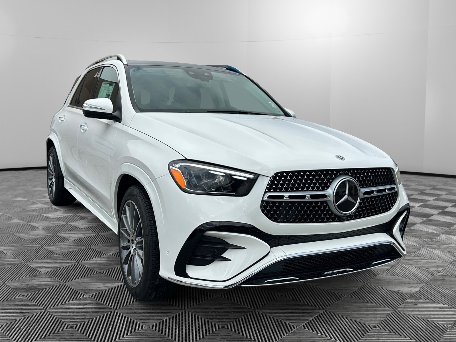 2026 Mercedes-Benz GLE GLE350's photo