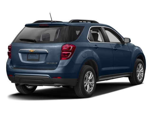 2017 Chevrolet Equinox LT photo 2