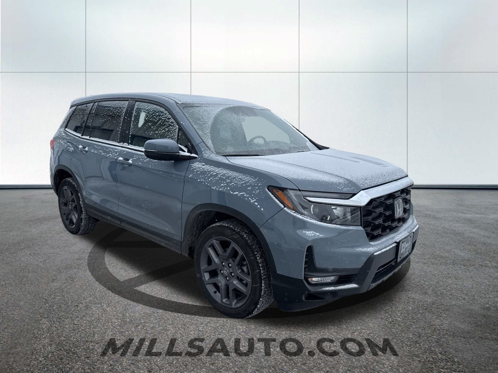 2023 Honda Passport EX-L photo 2