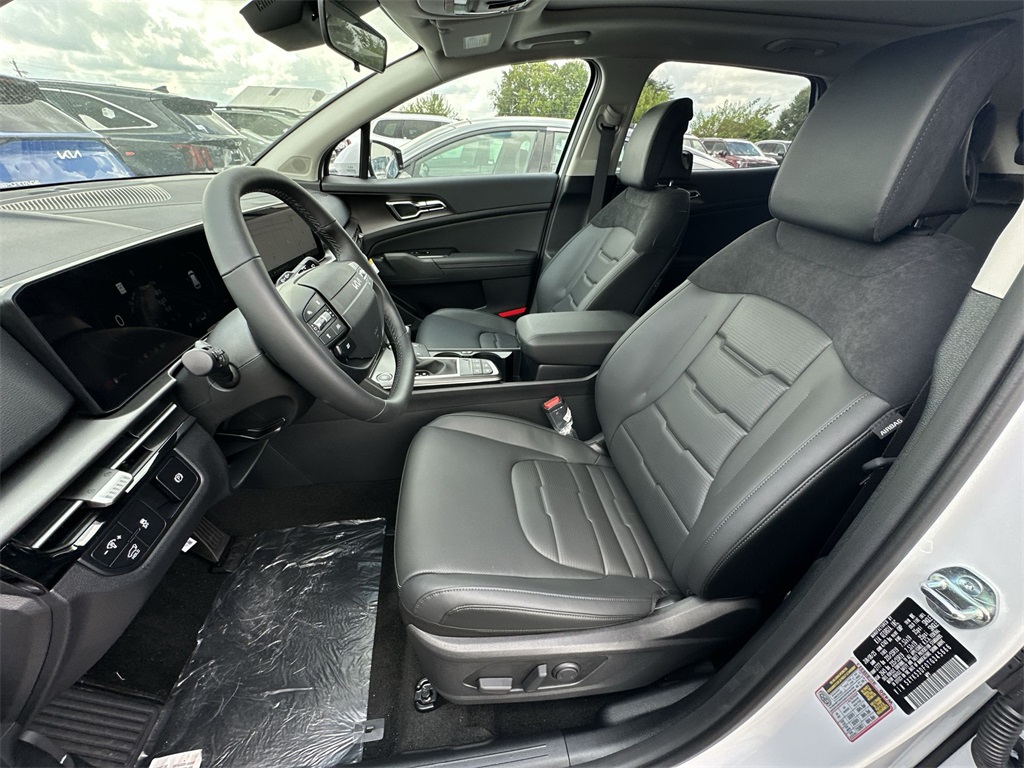 2026 Kia Sportage photo 3