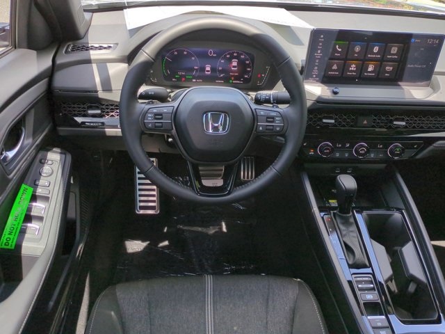 2025 Honda Accord Sport photo 13