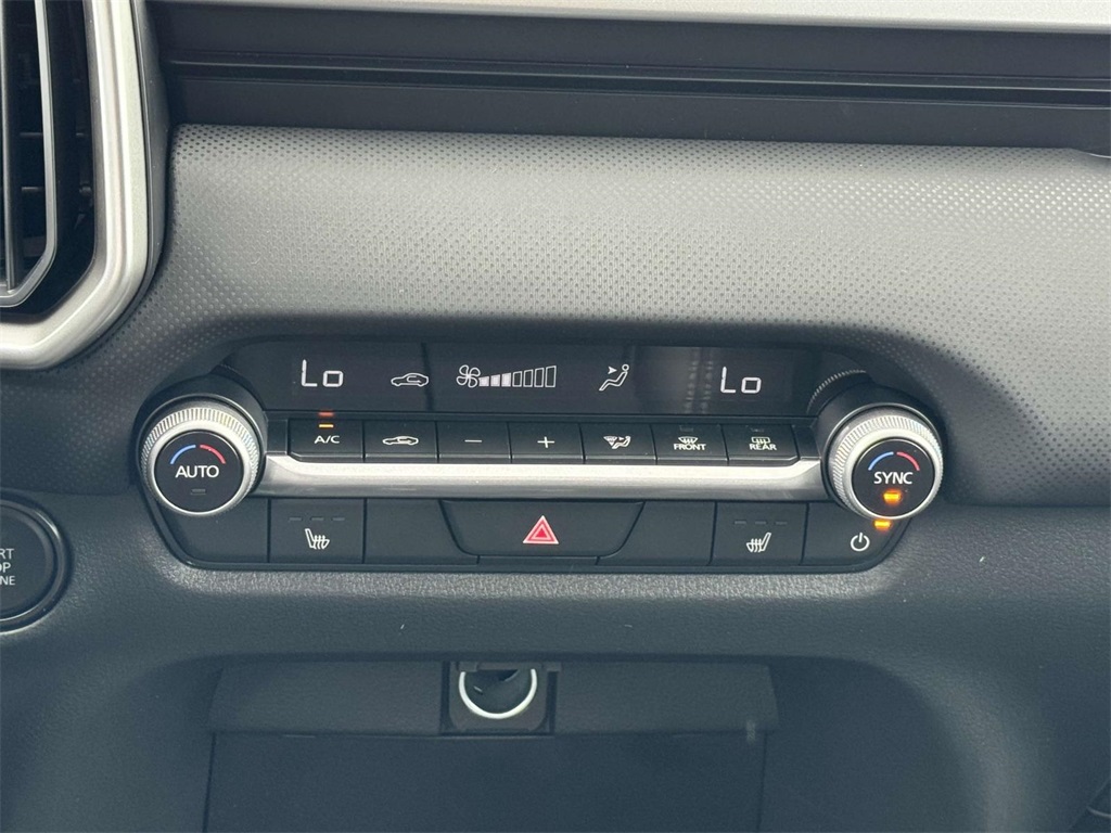 2025 Mazda CX-50 2.5 S Premium photo 5