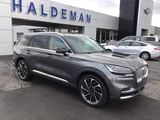 2023 Lincoln Aviator Reserve's photo