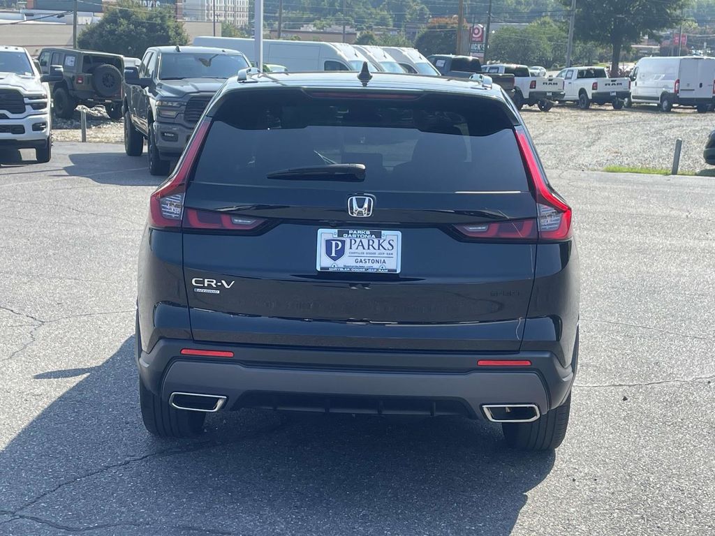 2023 Honda CR-V Hybrid Sport photo 5