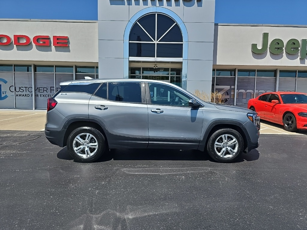 2024 Gmc Terrain SLE photo 8