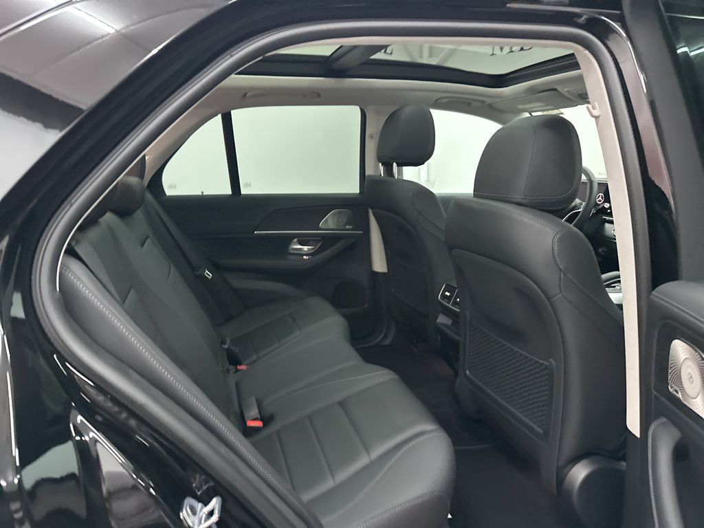 2026 Mercedes Benz GLE 450 4MATIC photo 20