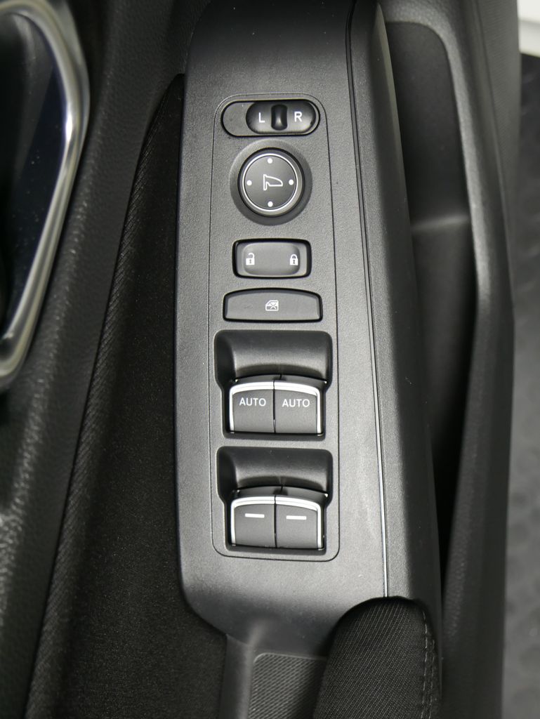 2022 Honda Civic LX photo 24