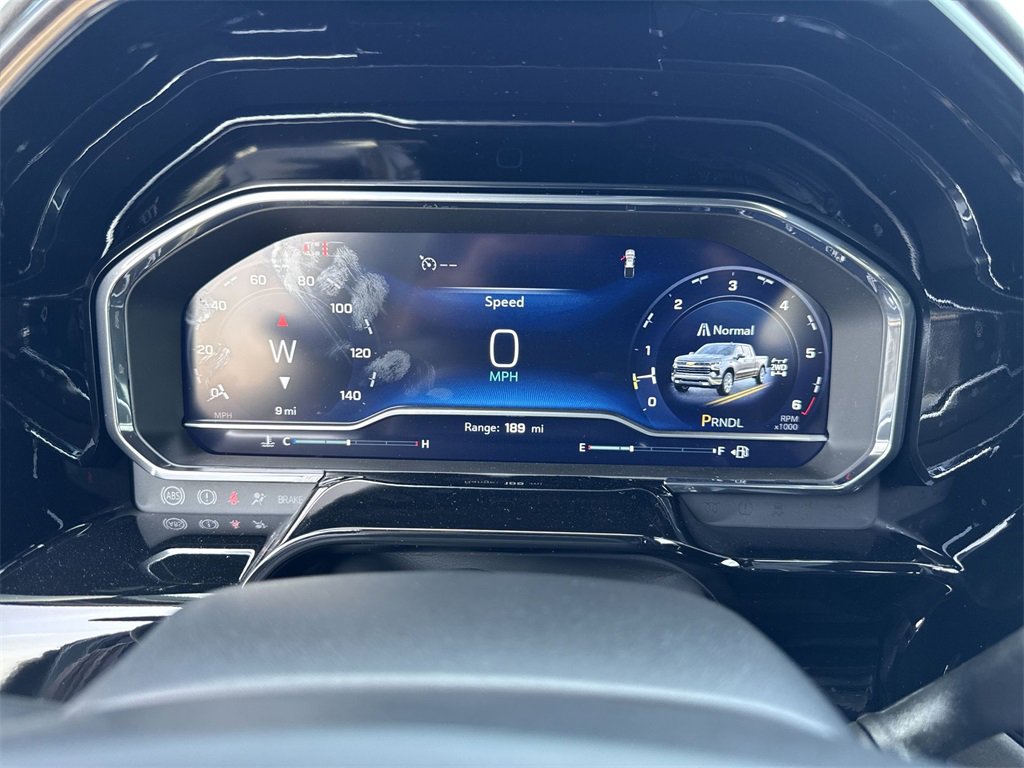 2025 Chevrolet Silverado 1500 LT photo 15