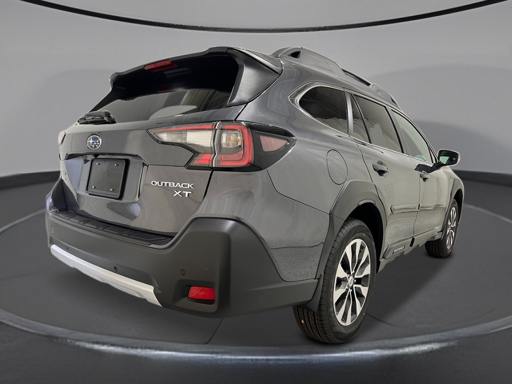 2025 Subaru Outback Limited XT photo 5
