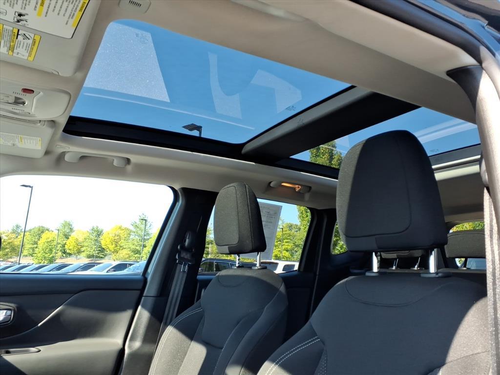 2023 Jeep Renegade Latitude Upland photo 3
