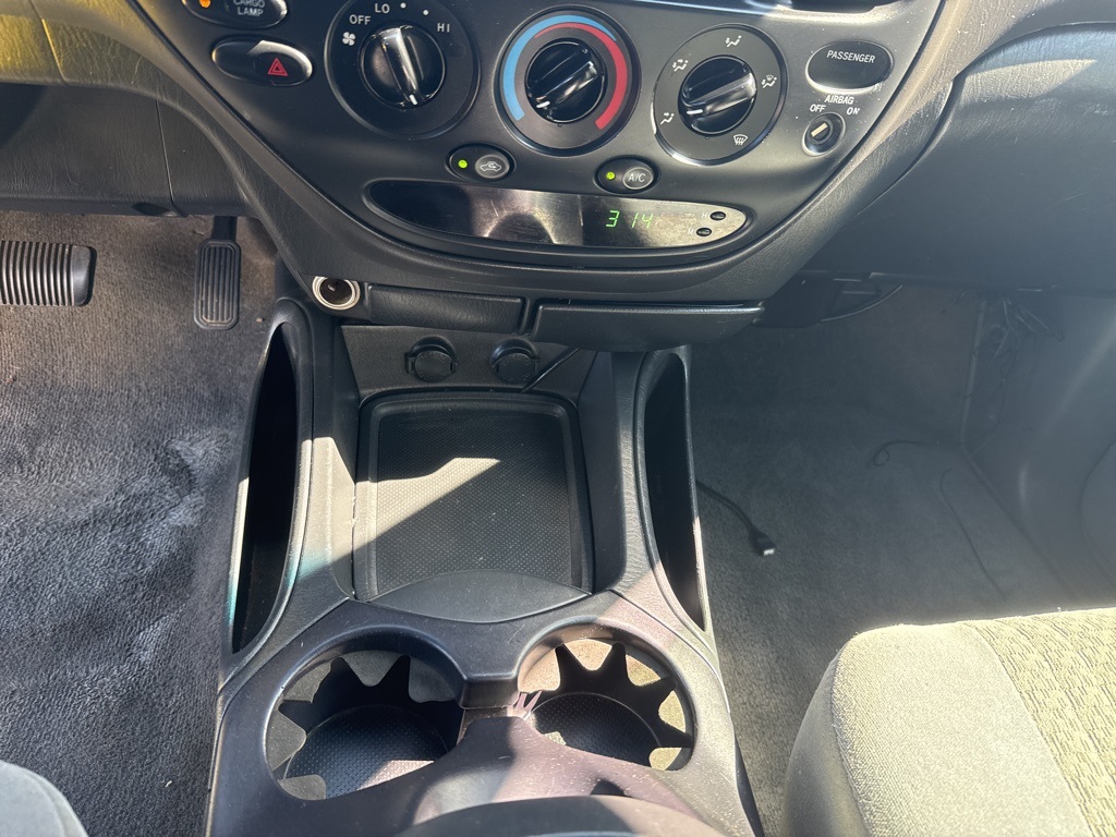 2004 Toyota Tundra SR5 photo 32