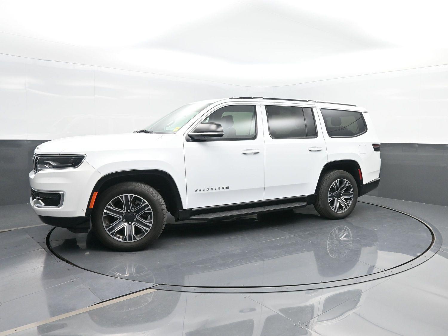 2024 Jeep Wagoneer Series II's photo