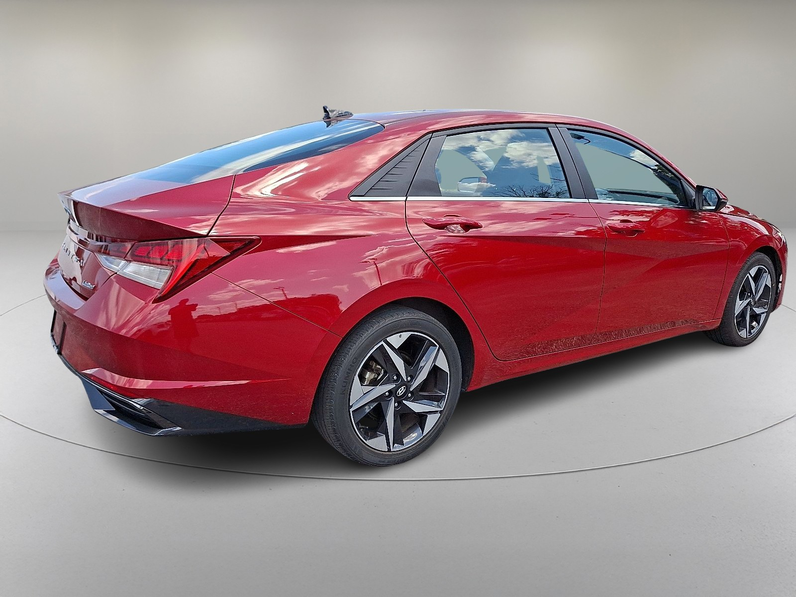 2023 Hyundai Elantra Limited photo 11