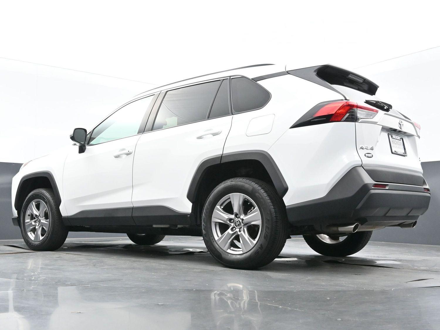 2023 Toyota RAV4 XLE photo 42