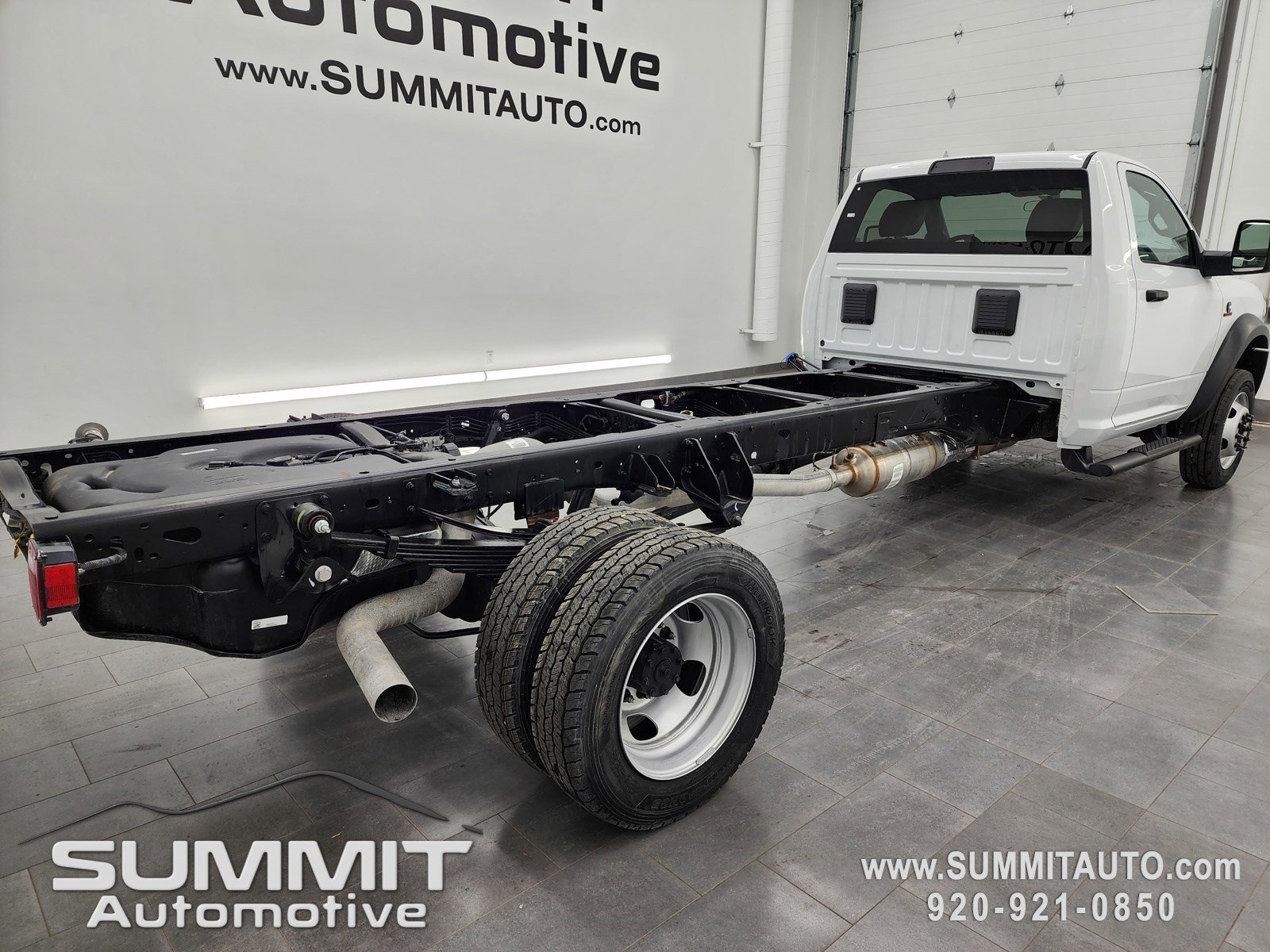 2024 Ram 5500 Tradesman photo 4