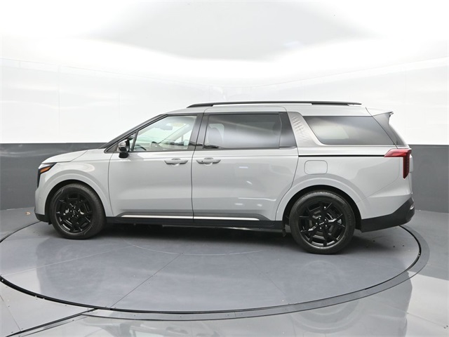 2025 Kia Carnival SX Prestige photo 2