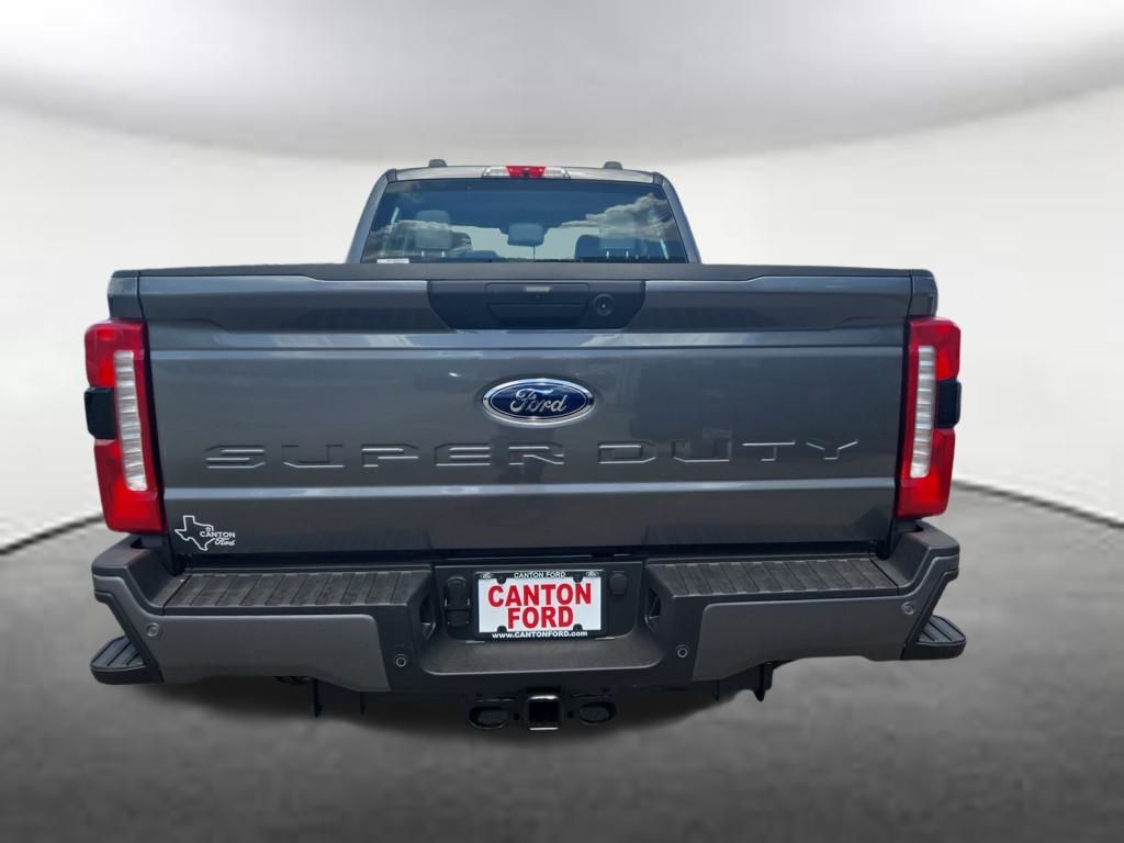 2025 Ford F-250 XL photo 4