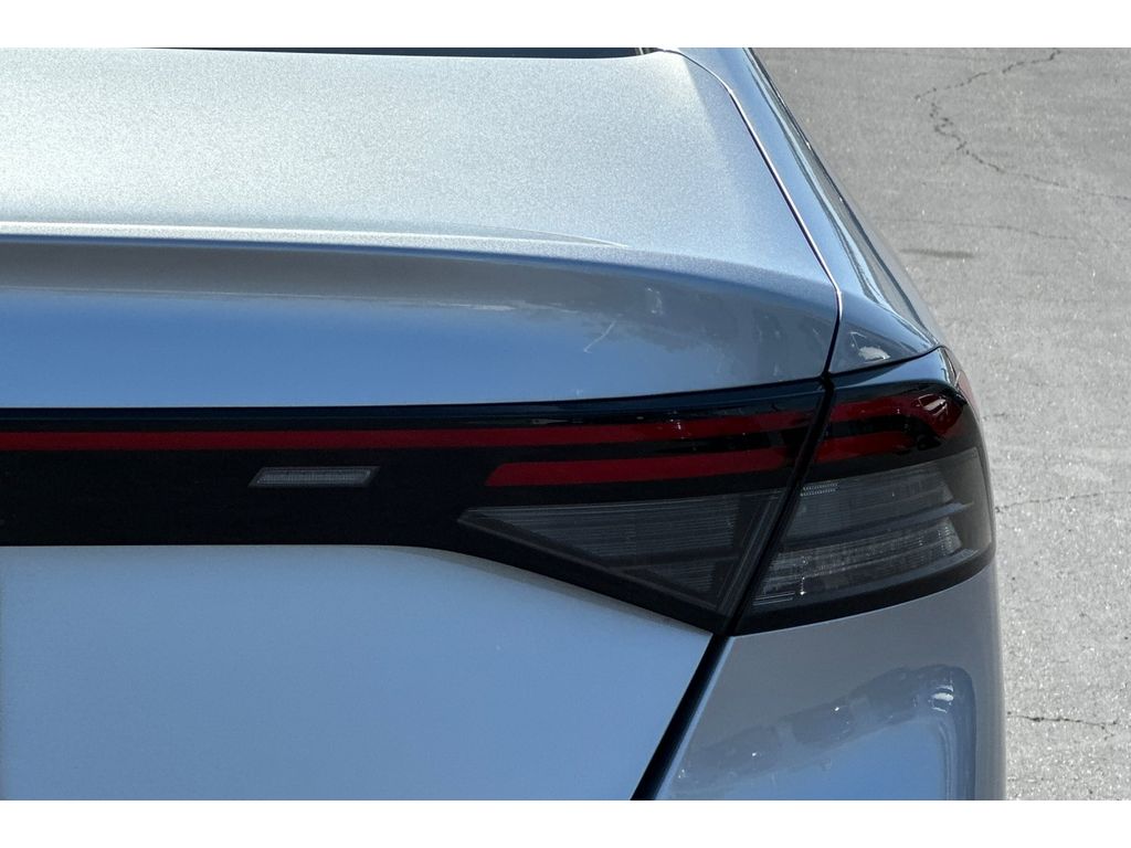 2024 Honda Accord 1.5T LX photo 41