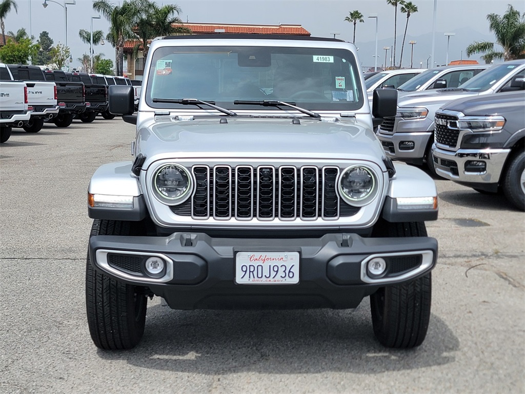 2024 Jeep Wrangler Sahara photo 2