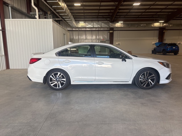2018 Subaru Legacy Sport's photo
