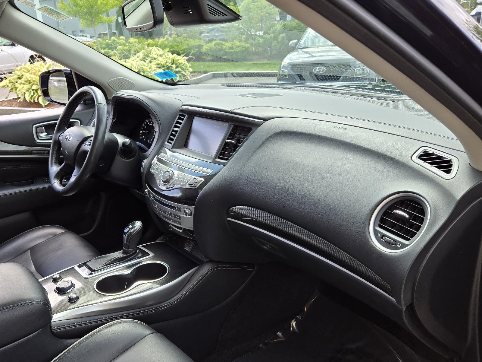 2019 Infiniti QX60 Luxe photo 13