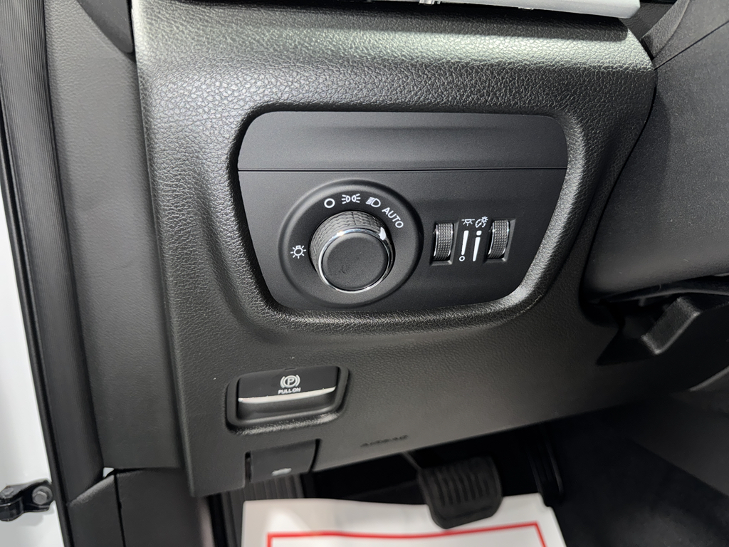 2025 Jeep Grand Cherokee Altitude X photo 26