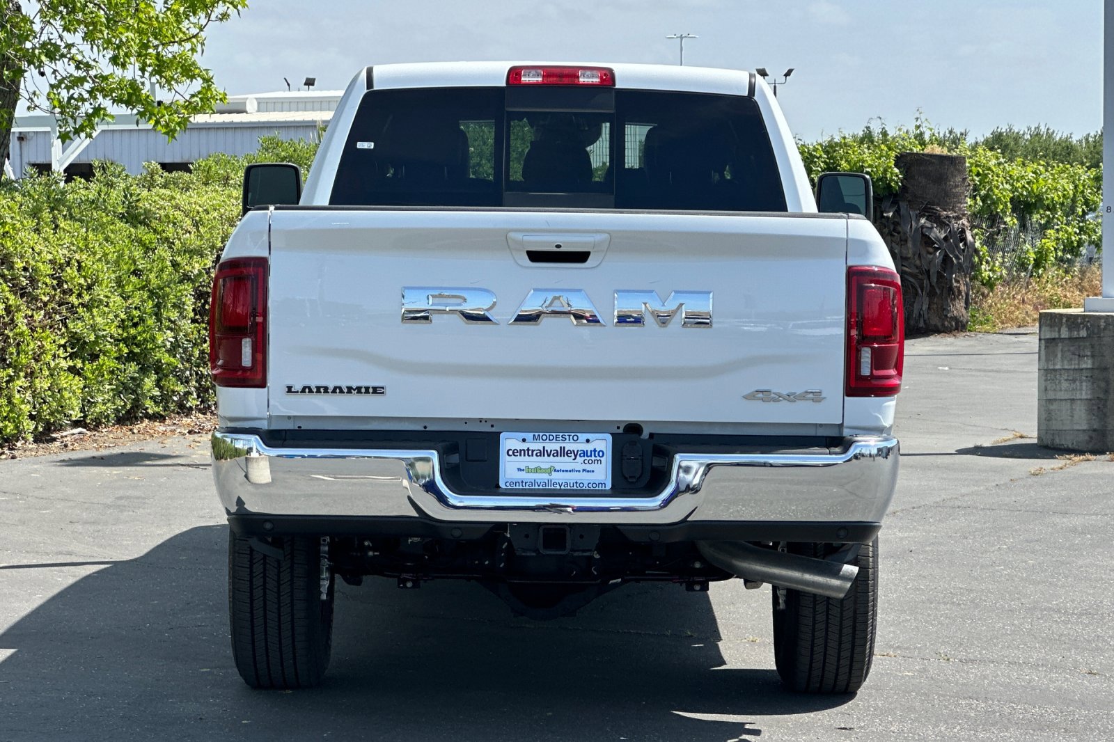 2025 Ram 2500 Laramie photo 5