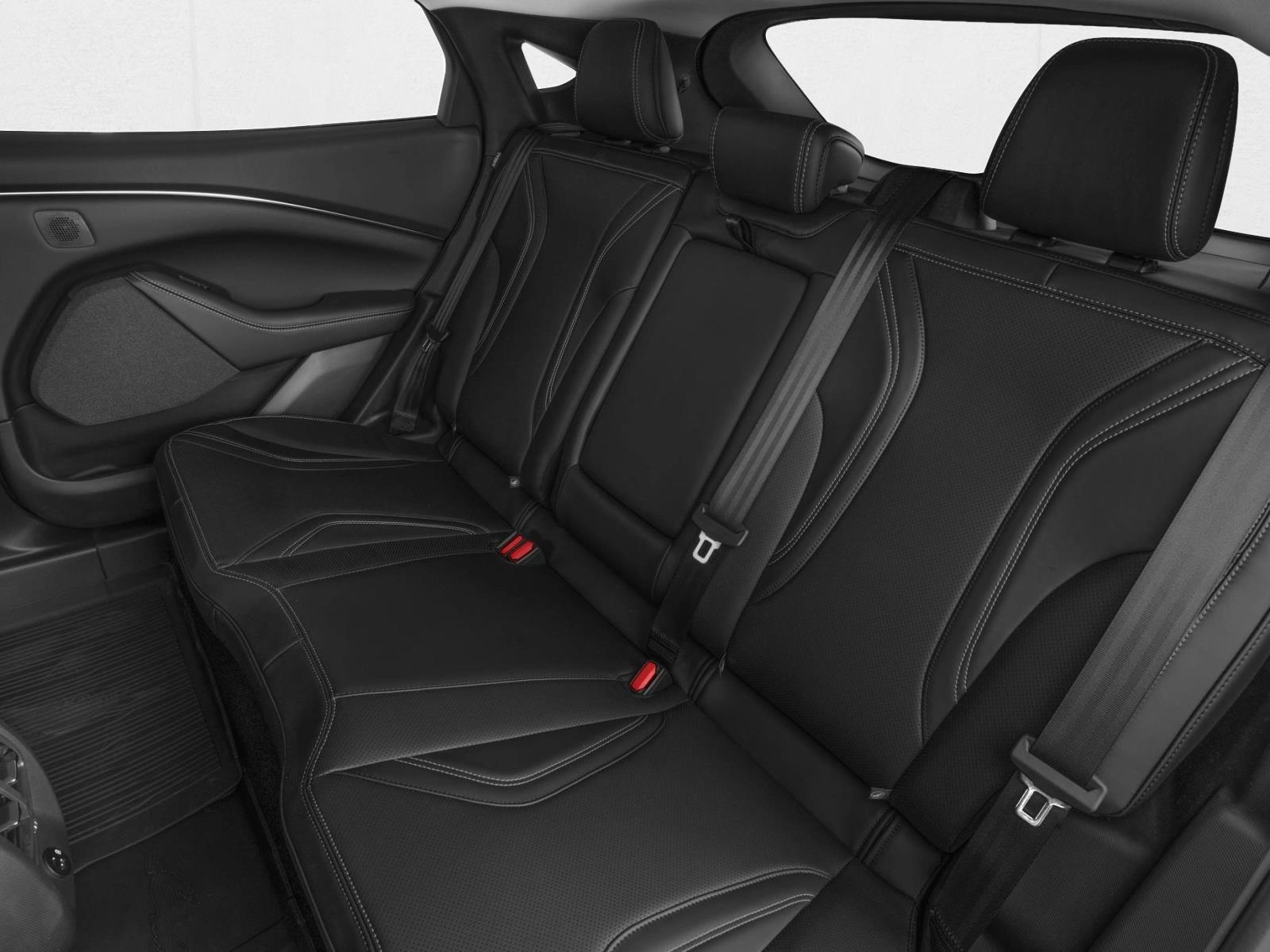2025 Ford Mustang Mach-E Premium photo 9