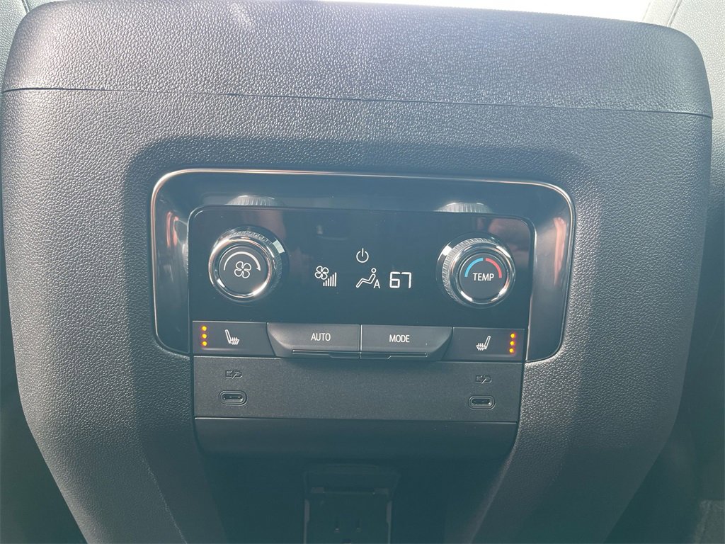 2025 Chevrolet Tahoe LT photo 12