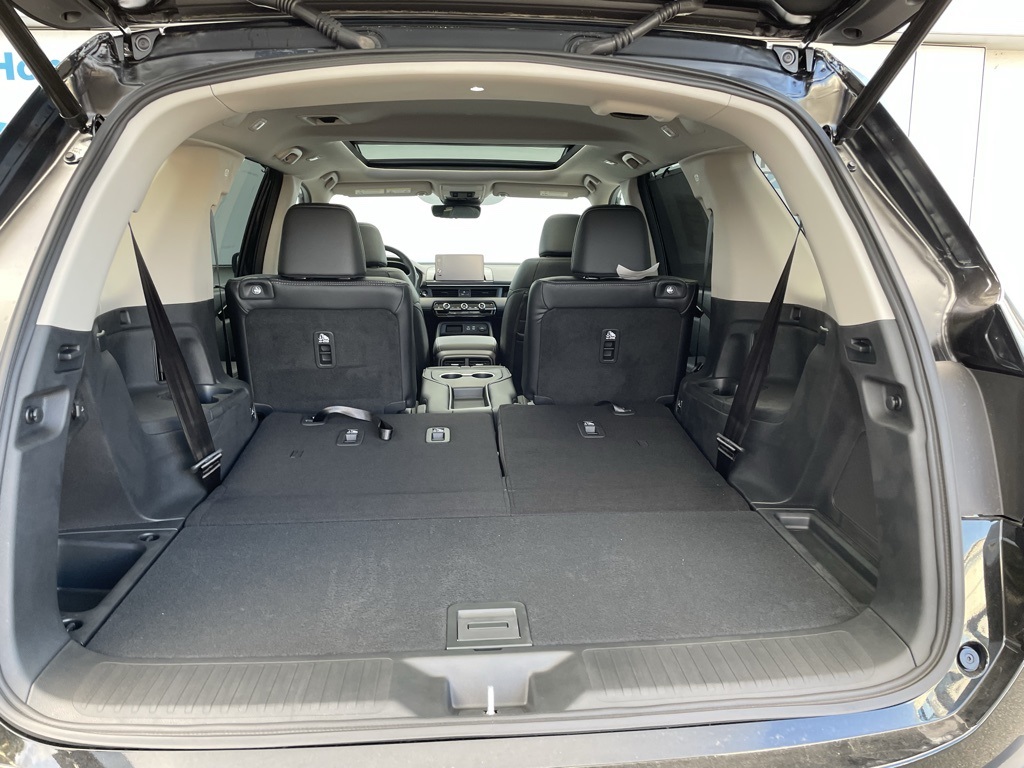 2025 Honda Pilot Touring photo 24