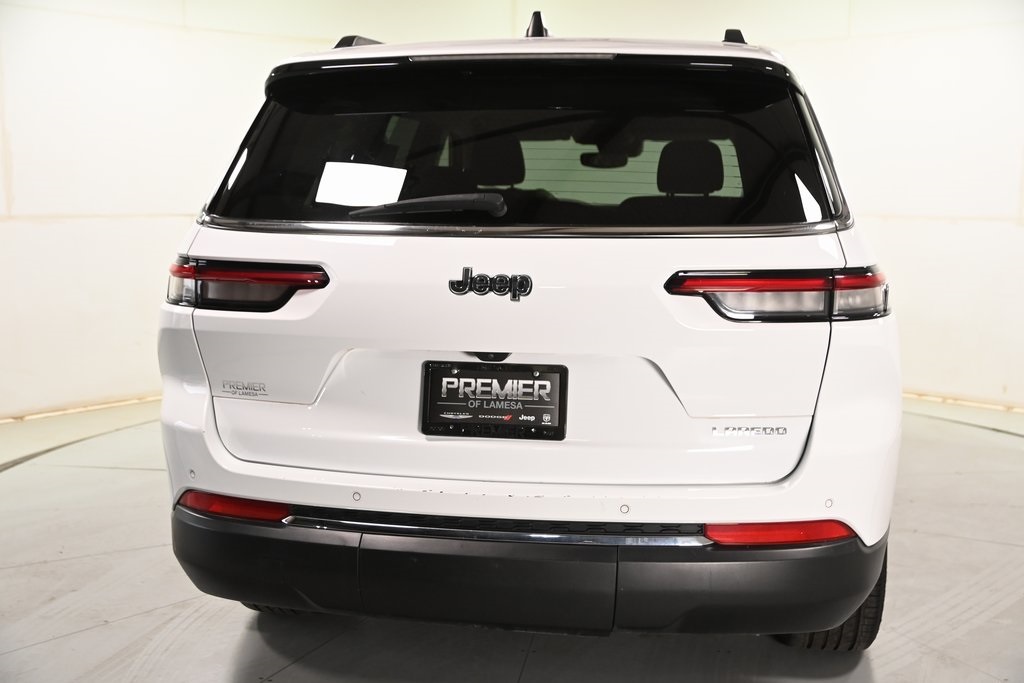 2023 Jeep Grand Cherokee Laredo photo 7