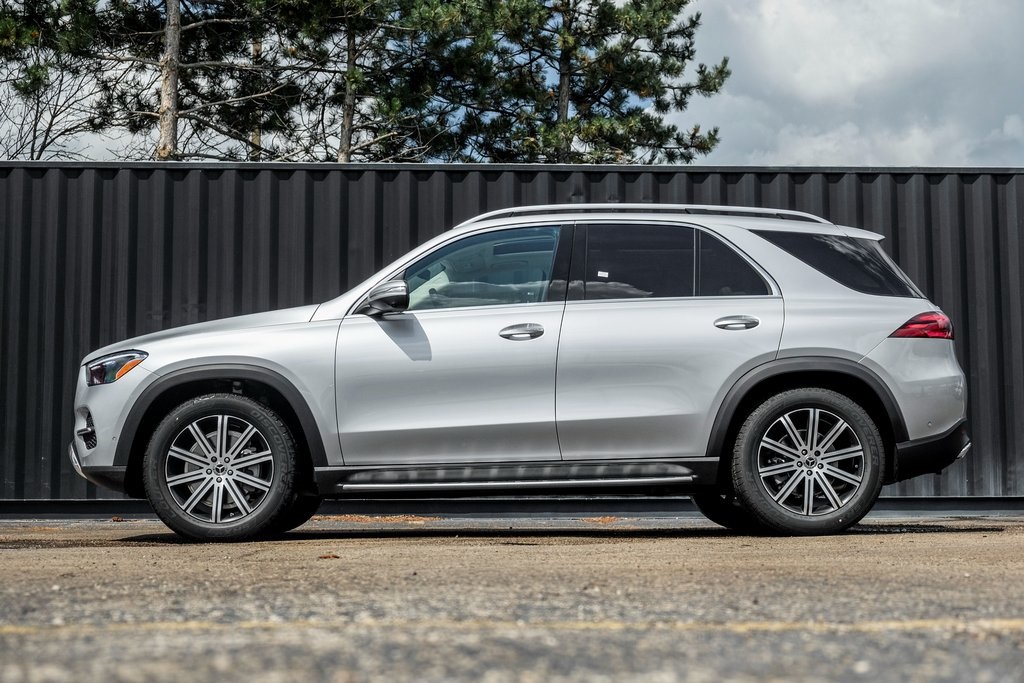2026 Mercedes Benz GLE 350 4MATIC photo 2