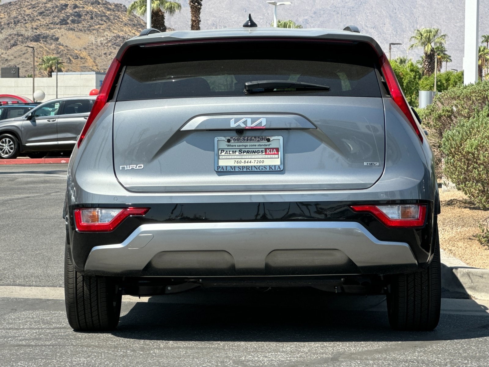 2024 Kia Niro EX Touring photo 4