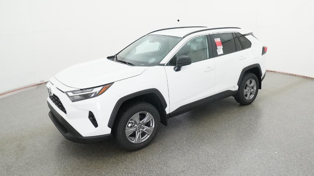 2025 Toyota RAV4 LE's photo