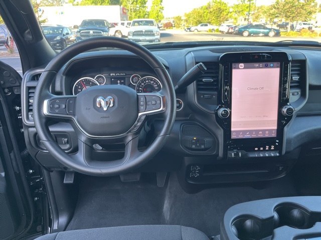 2025 Ram 2500 Tradesman photo 15